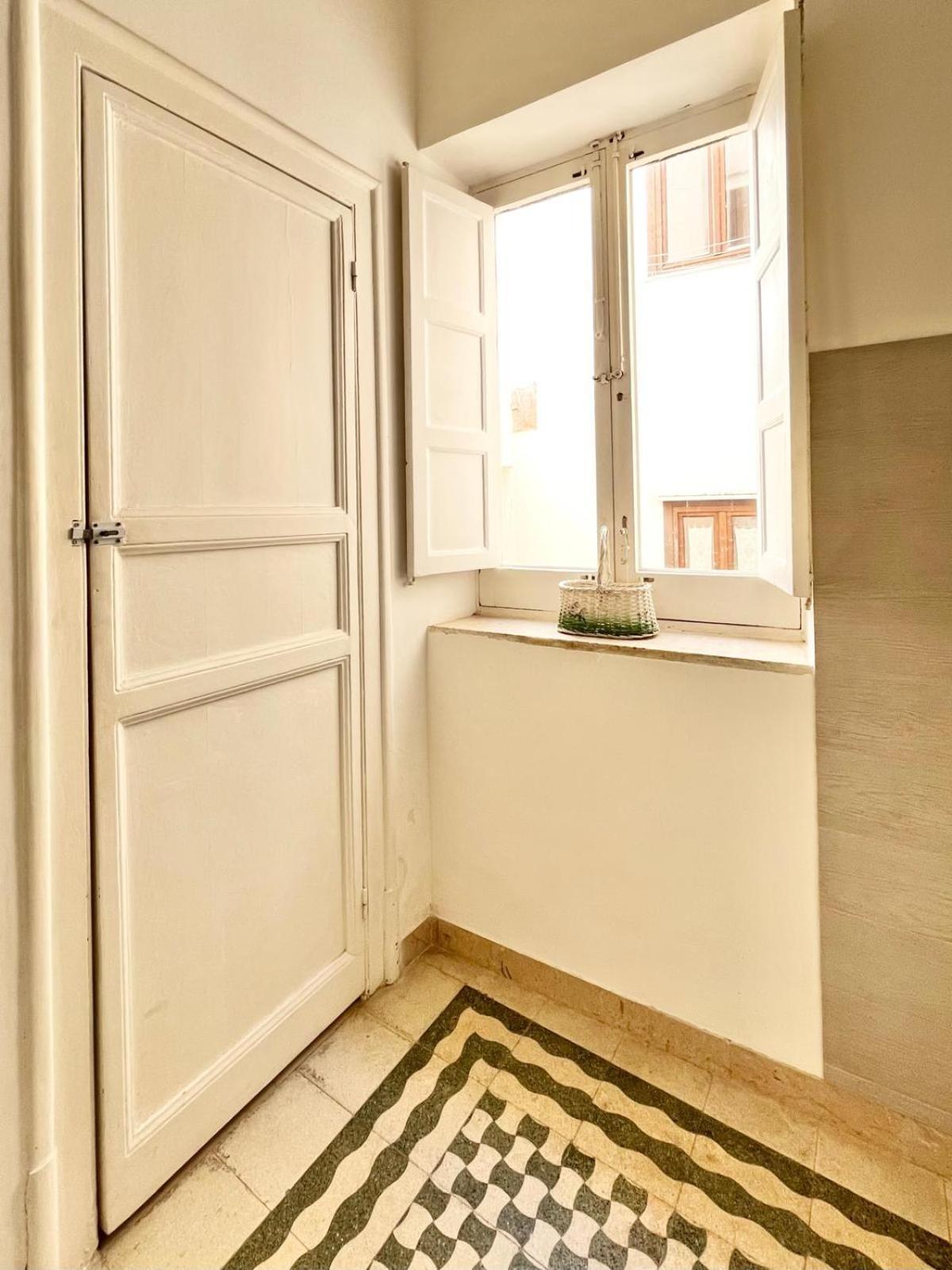 Casa Garibaldi Lägenhet Trapani Exteriör bild